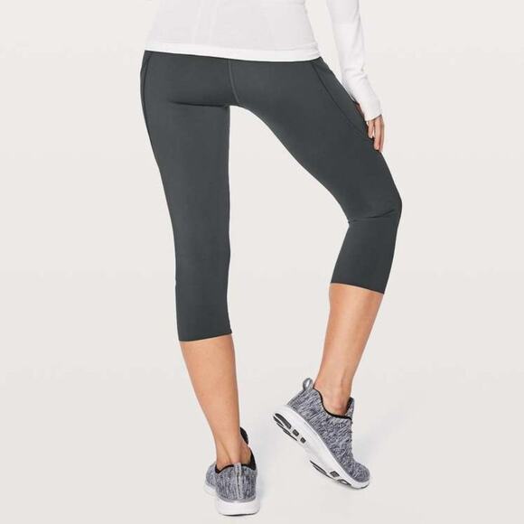 Lululemon Fast and Free Crop II 19" - Picture 8 of 8